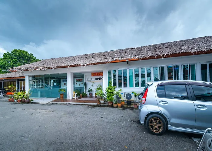 Oyo 90147 Hilltop Hotel