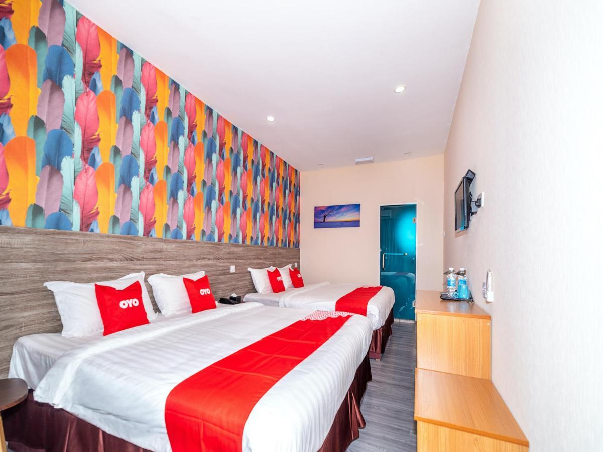 Oyo 90147 Hilltop Hotel