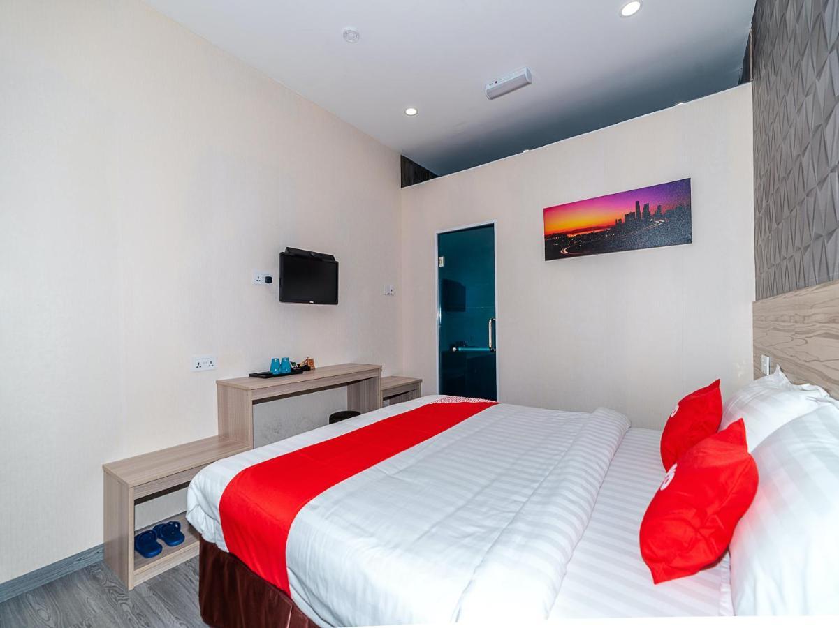 Hotel Oyo 90147 Hilltop Kota Kinabalu