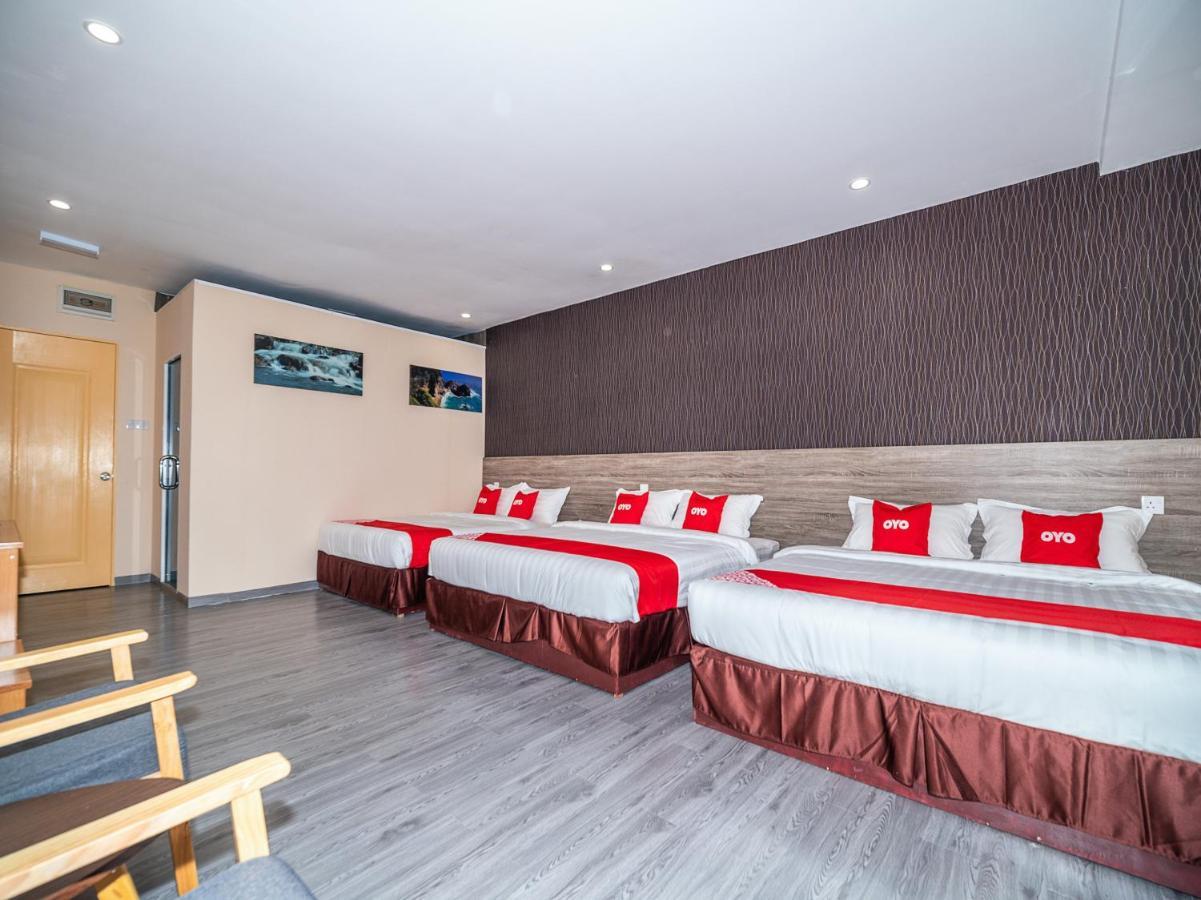 Hotel Oyo 90147 Hilltop 2*