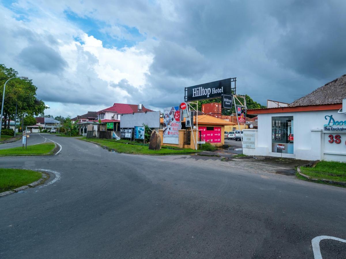 Oyo 90147 Hilltop Hotel 2*