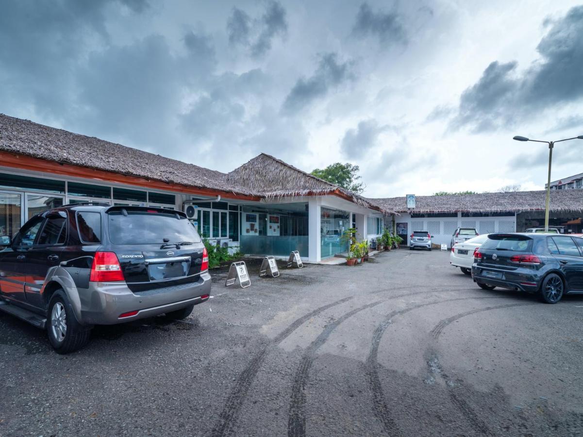 Hotel Oyo 90147 Hilltop 2*